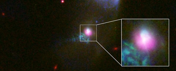 天文学家首次检测到连续打了两个‘饱嗝’的黑洞