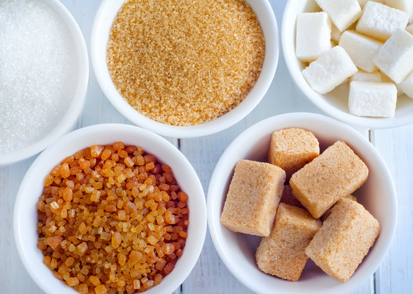红糖比白糖更健康吗？