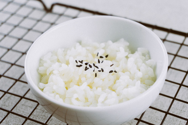 米饭这样煮可以减少一半的卡路里