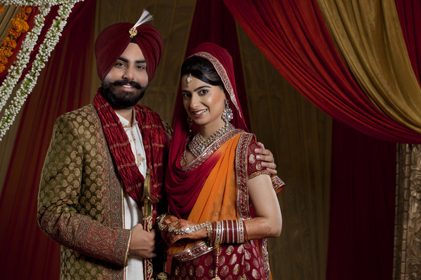 印度一女子冒充男性迎娶两任妻子